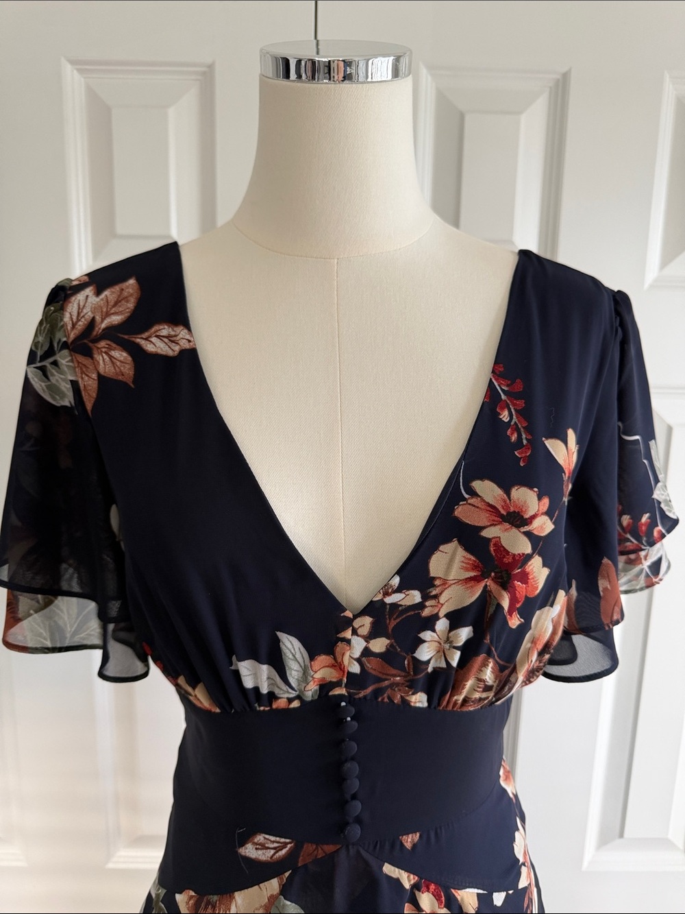 Lulus Midnight Mood Navy Blue Floral Tiered Maxi Dress Rust Cream Blooms Size S - Picture 4 of 16